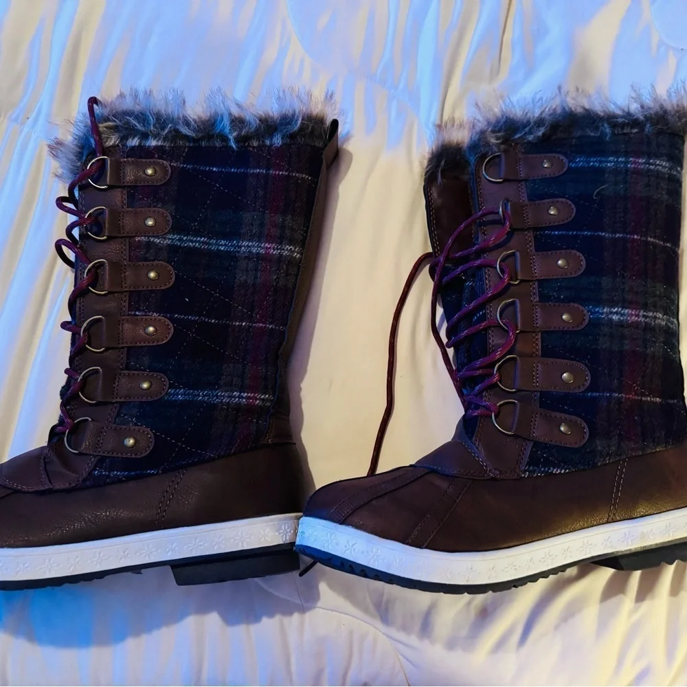 Women's Brown Plaid Winter Boots